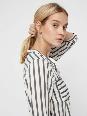 Striped 3/4 shirt