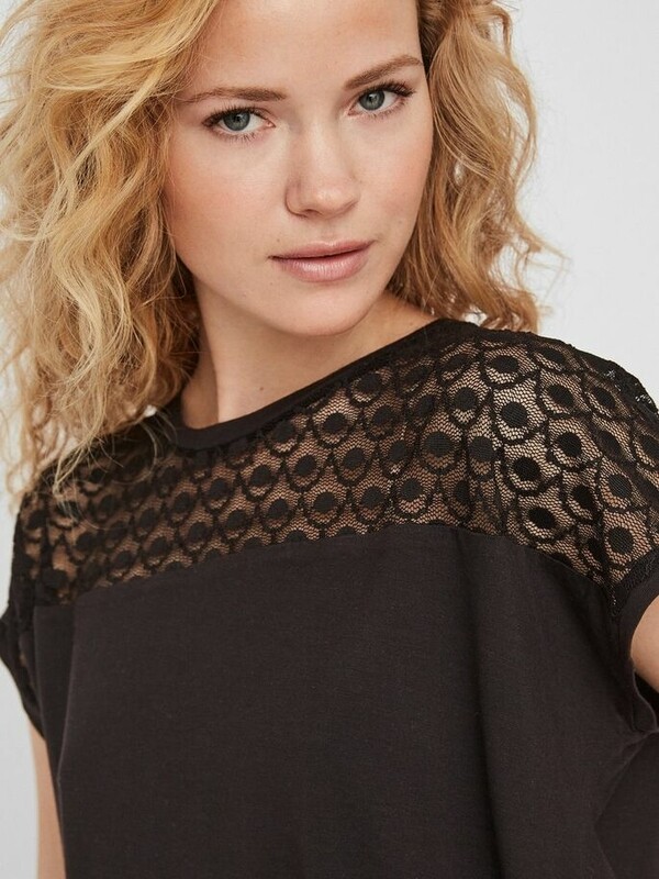 Lace top