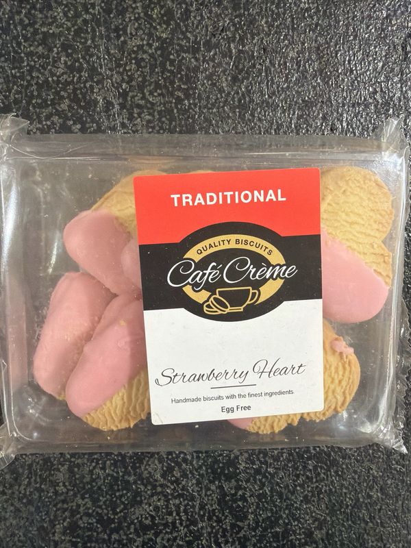 Cafe Crème Strawberry Heart Traditional