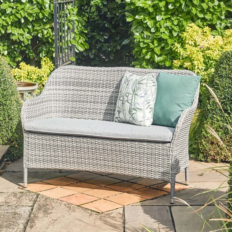Monte Carlo Stone Bench