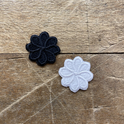 Applicazione Fiore Tinta Unita Piccolo Applicazione Fiore Tinta Unita Piccolo