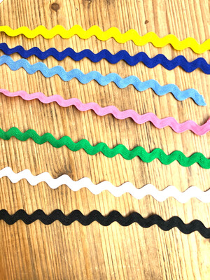 Serpentina Zig Zag 1,5 cm Serpentina Zig Zag 1,5 cm