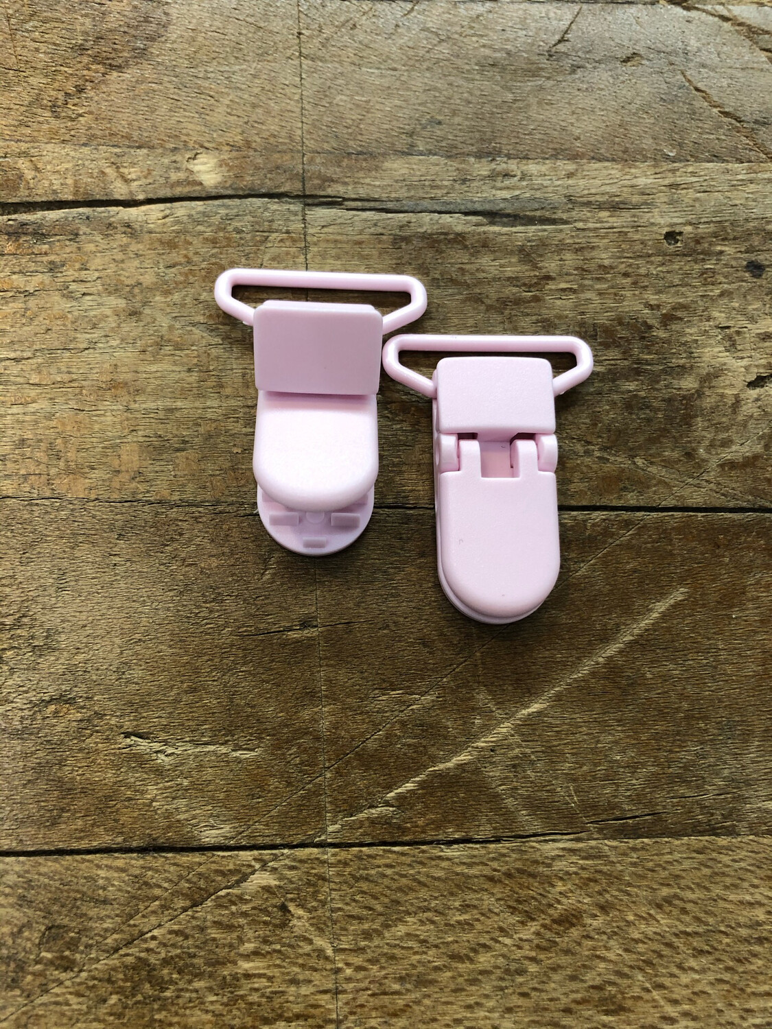 Porta Ciuccio Gancio, Colore: Rosa