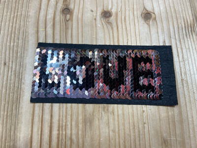 Applicazione Love con paillettes reversibili