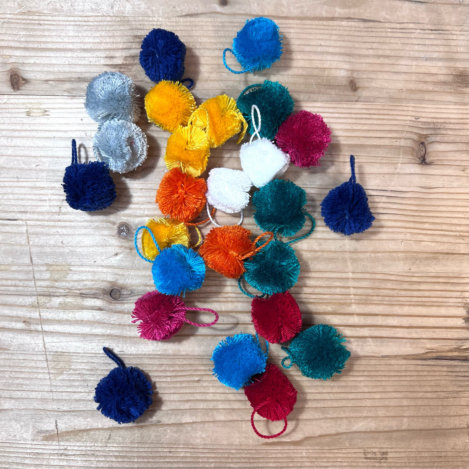 PomPom Multicolor