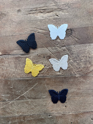 Applicazione Farfalla Ricamata Tinta Unita