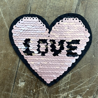 Applicazione Love Cuore con paillettes reversibili rosa