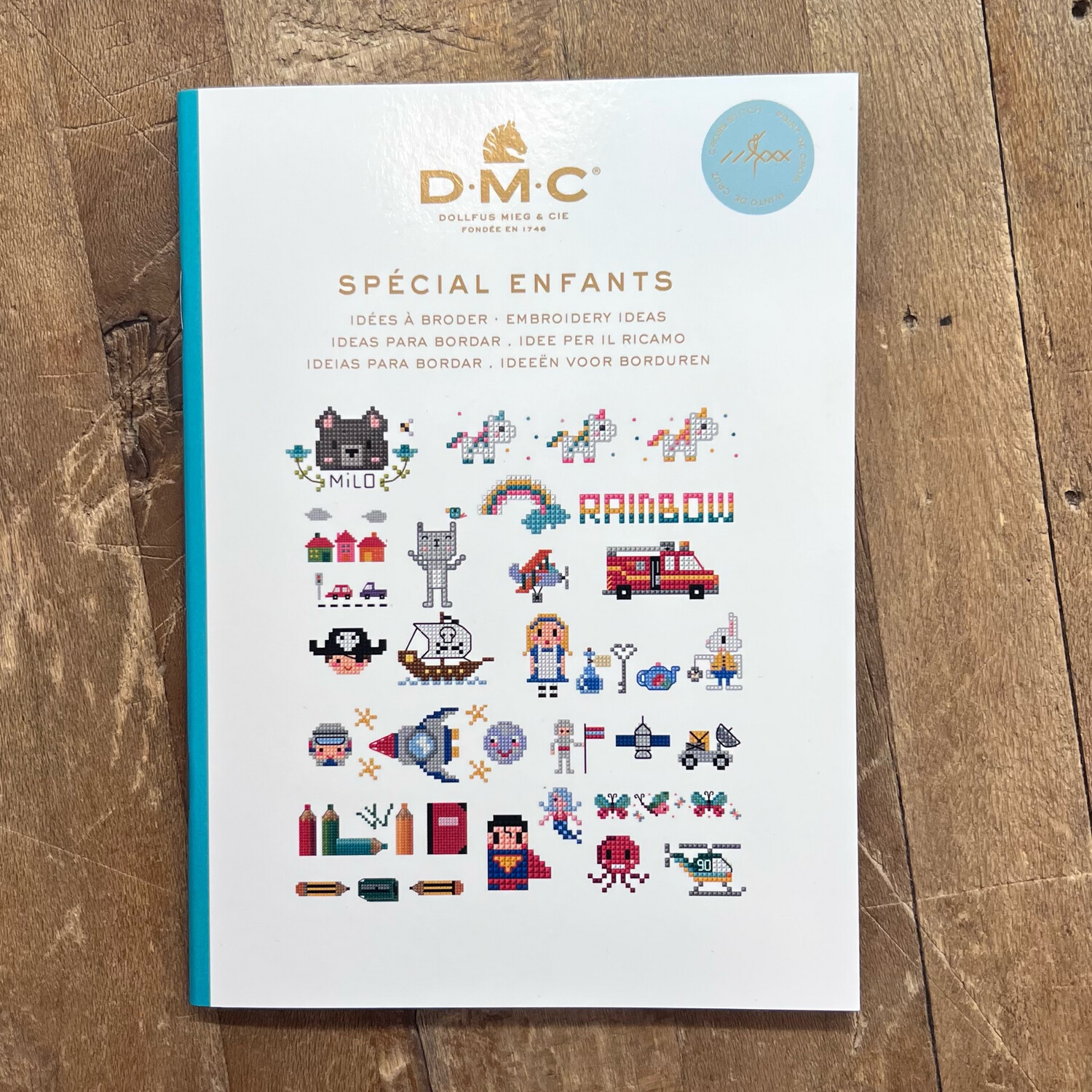 Librino schemi Ricamo DMC Special Enfants