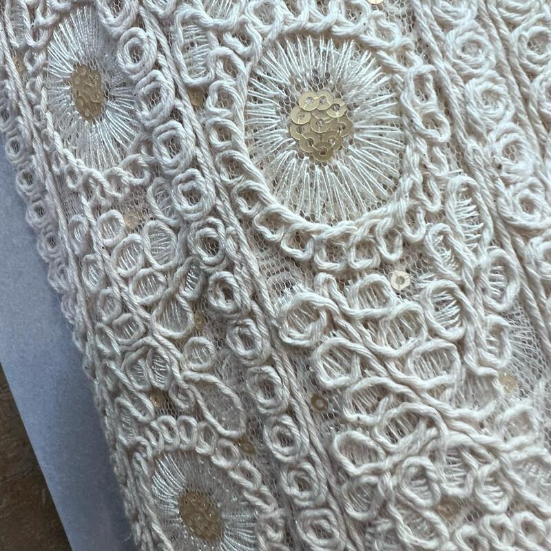 Passamaneria Ecrù con Ricami circolari e Paillettes Oro