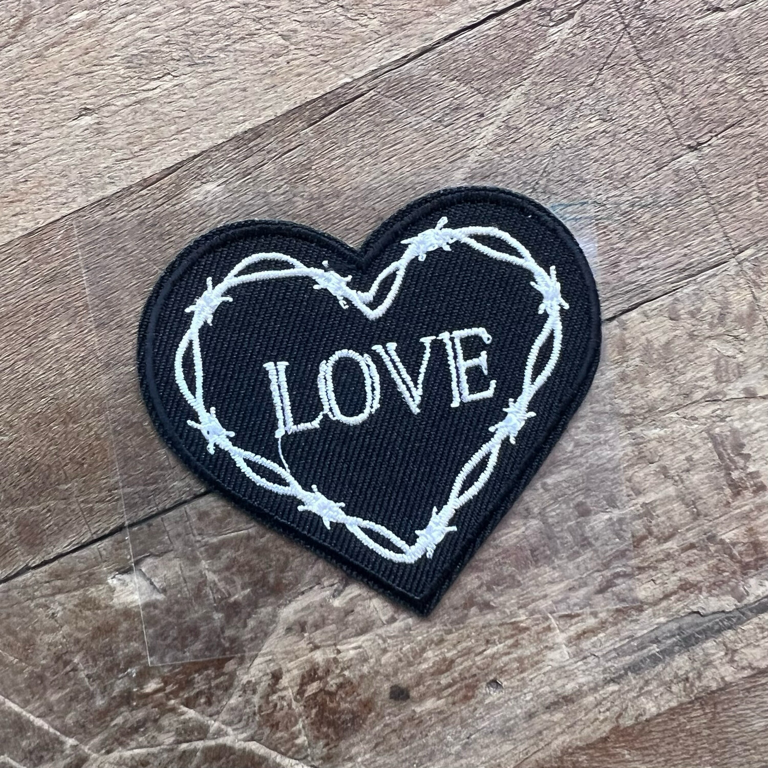 Applicazione Love Spinato