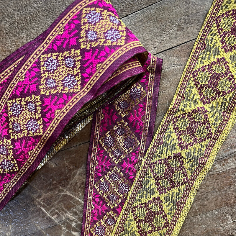 Bordo Thai Viola e Fucsia
