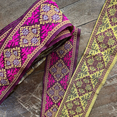 Bordo Thai Viola e Fucsia