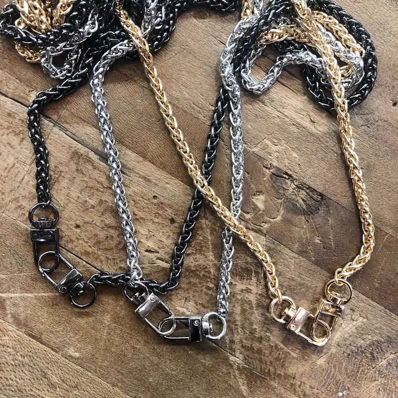 Catena con Moschettoni Spirale