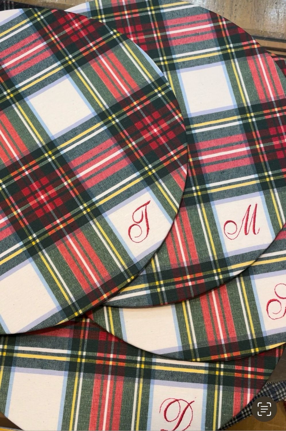 Personalizzazione Sottopiatti Resinati Tartan Rigidi