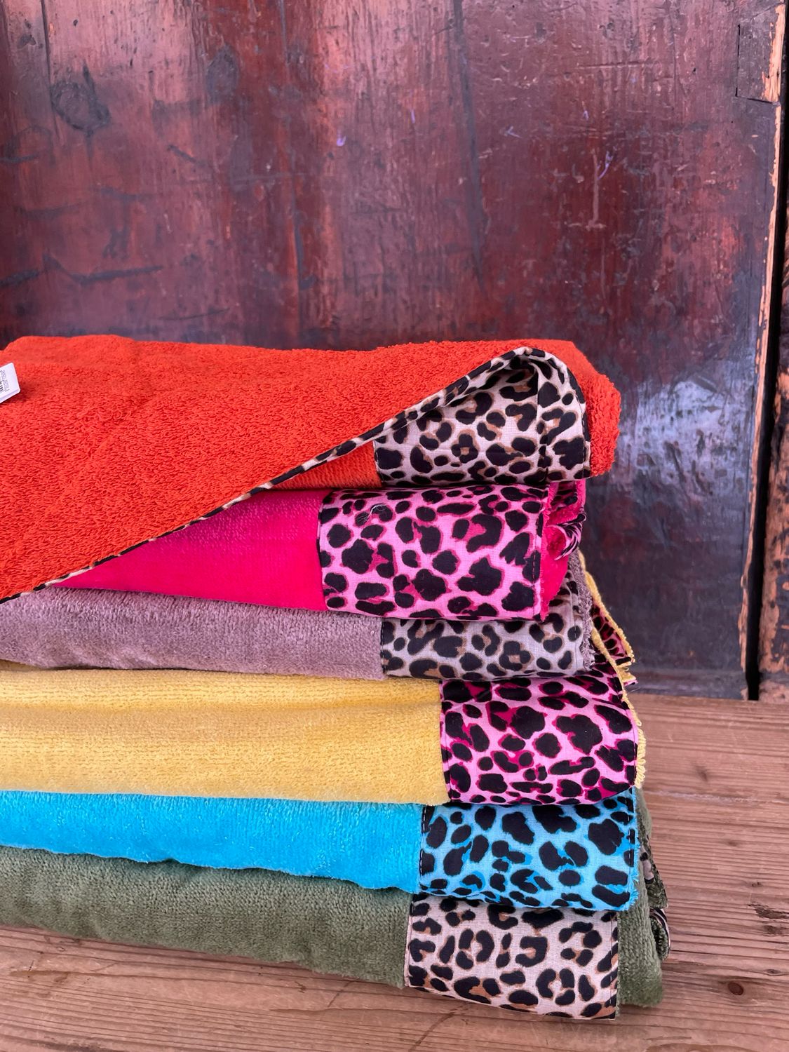 Teli Mare in Spugna con Bordo Leopardato