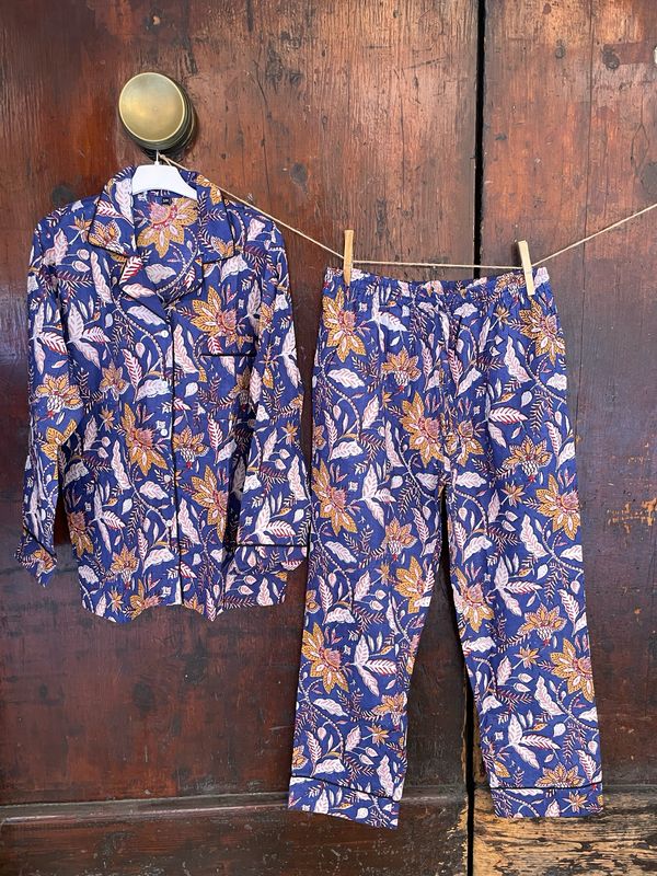 Pigiamino Indiano Lungo Fiori Liberty Bluette