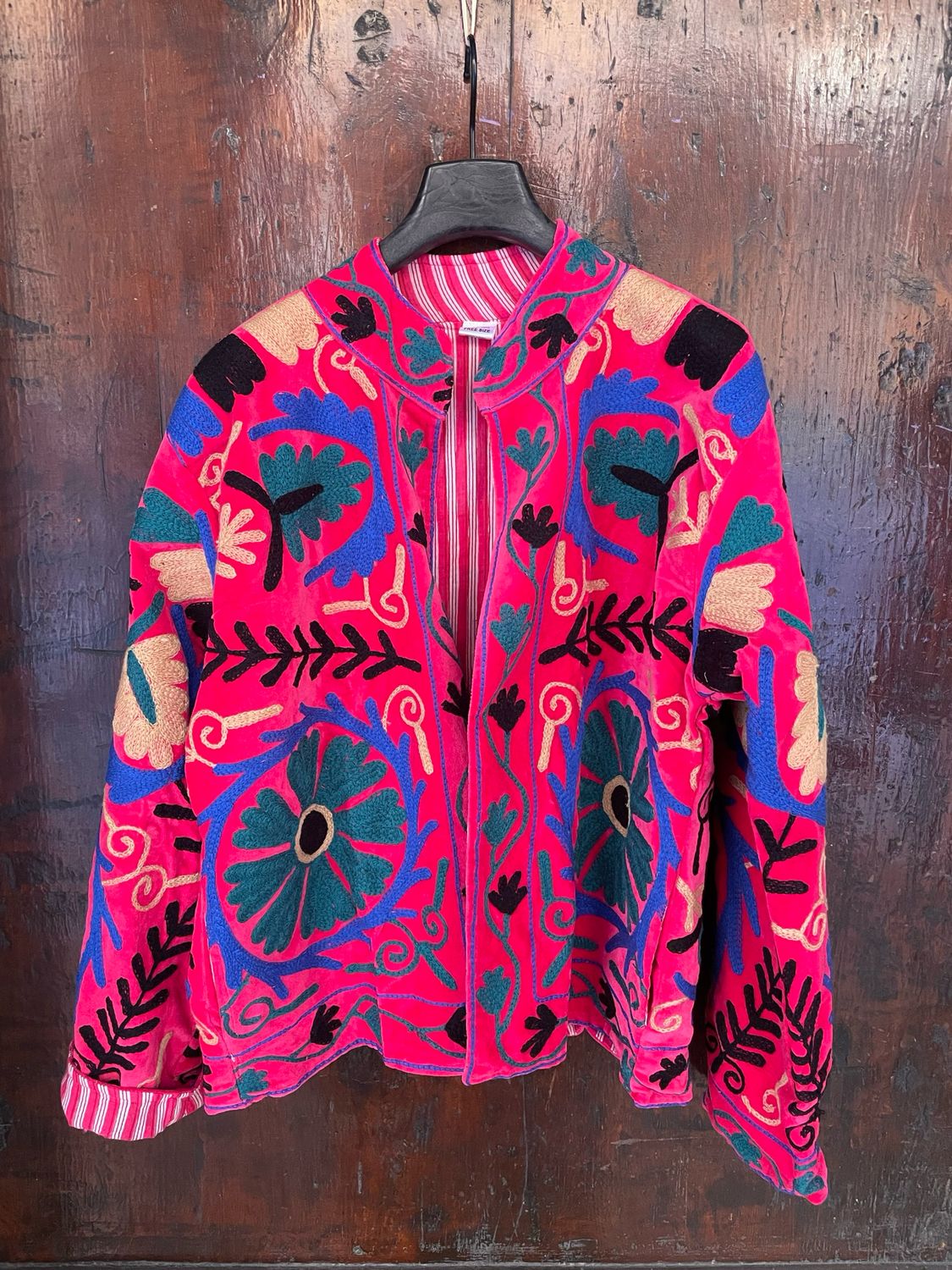 Suzani VELLUTO Base Magenta