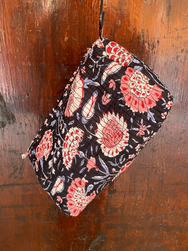 Beauty Indiani Fiori Base Nera