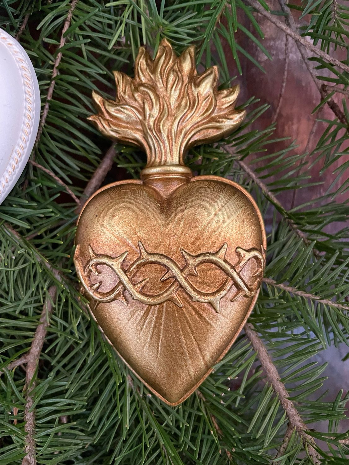 Cuore Sacro filo spinato in Resina Cuore Sacro filo spinato in Resina