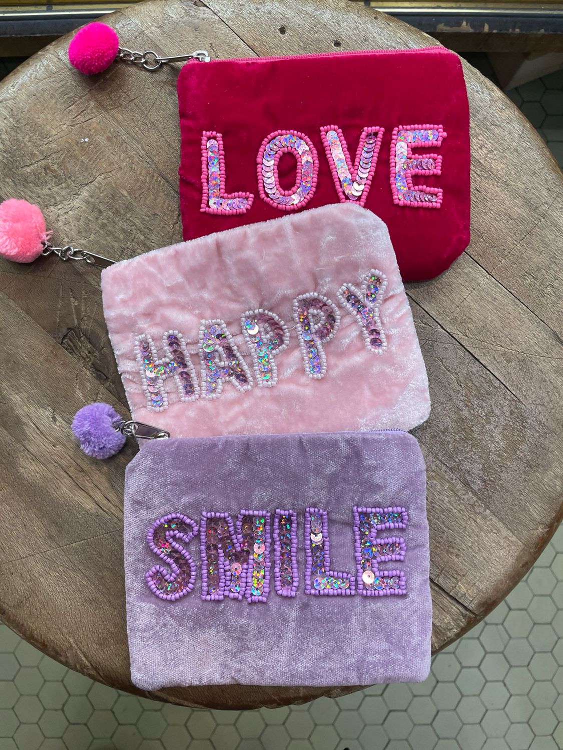 Pochette Velluto Scritta Pailettes Pochette Velluto Scritta Pailettes