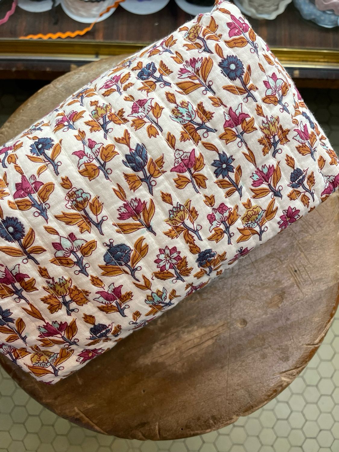 Beauty Indiani Fiorellini base Bianca Beauty Indiani Fiorellini base Bianca