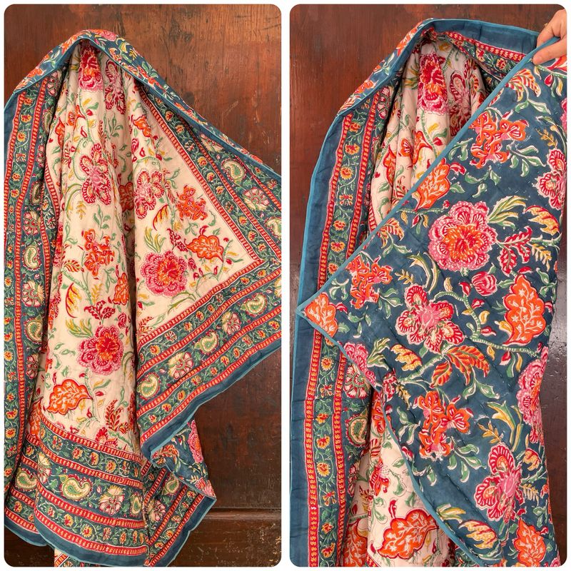 Trapunta Morbida 150x225 SINGOLO Bianco e Fiori Rossi e Arancio