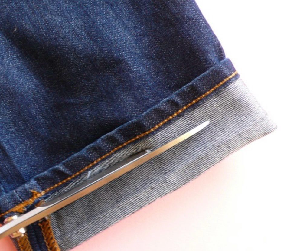 Cucito Principianti: SOS Cucito ORLO A MACCHINA Cucito Principianti: SOS Cucito ORLO A MACCHINA