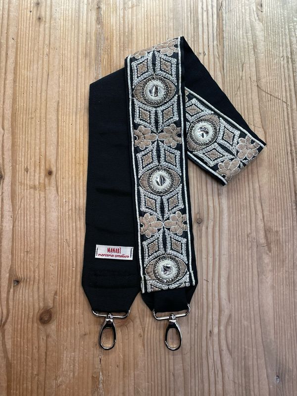 Tracolla con Bordo Oro e Nero