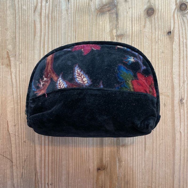 Pochette in Velluto Indiana Nera Pochette in Velluto Indiana Nera