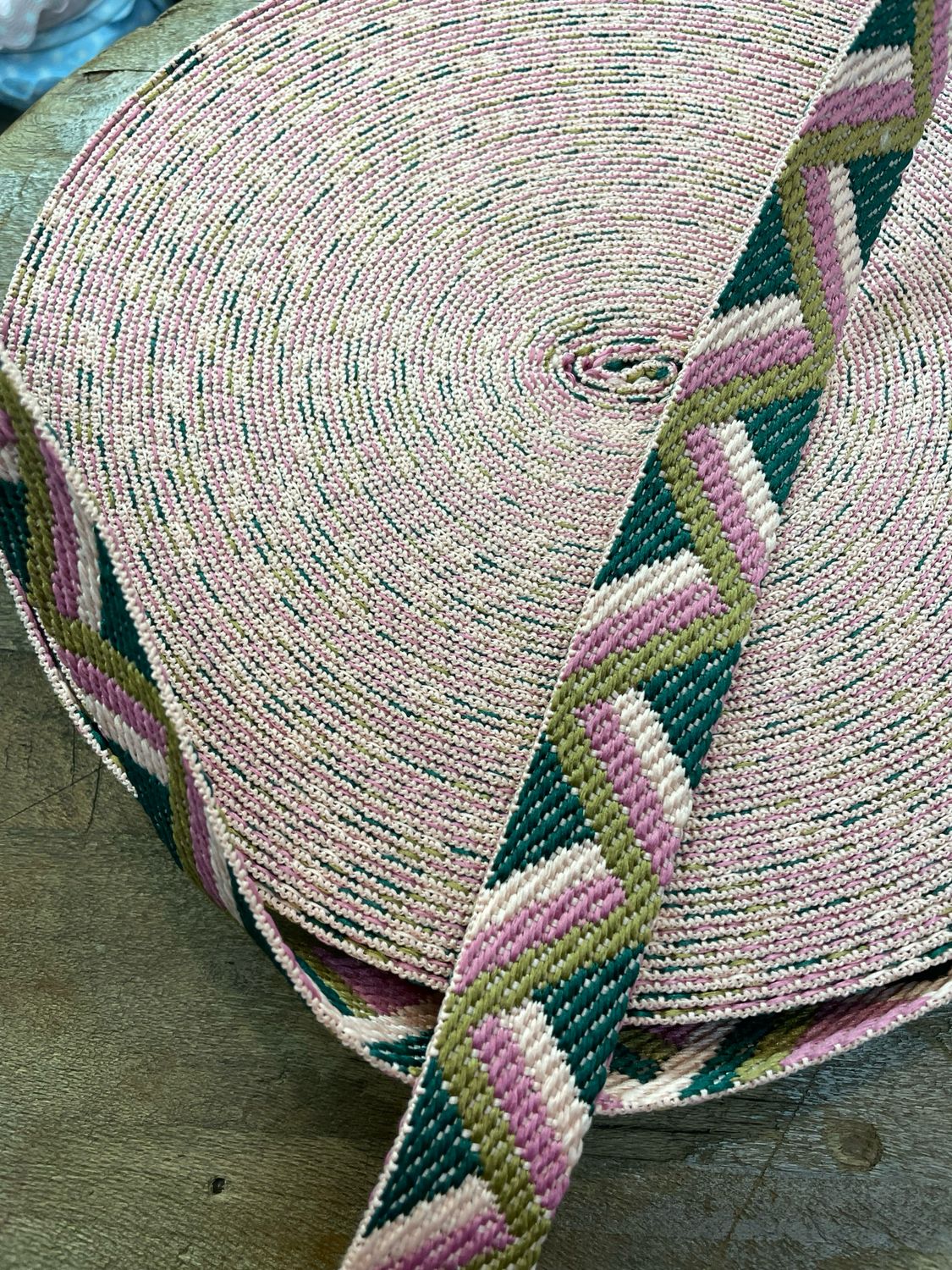 Bordo Jacquard TRIANGLE Etnico