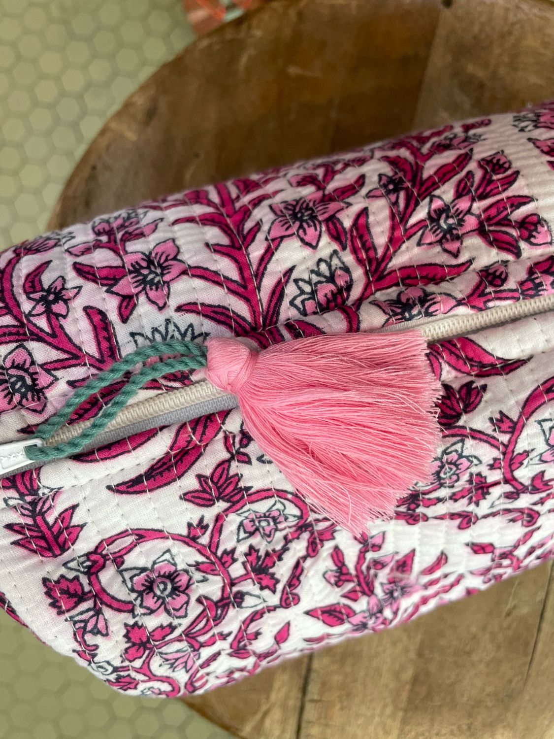 Beauty Indiani Base Bianca fiori Fuxia e rosa