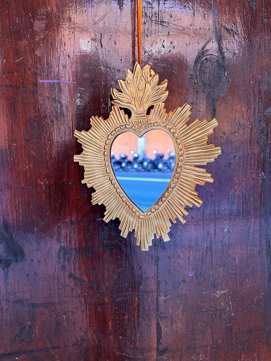 Specchio Cuore Sacro Medio ottone