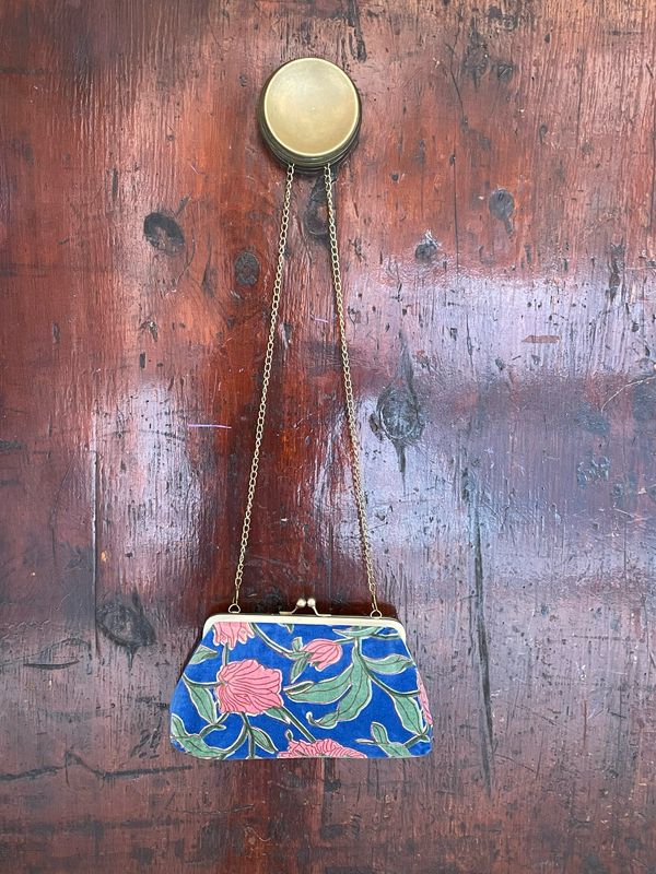 Borsa Clic Clac Velluto Indiano Media Piccola Blu elettrico