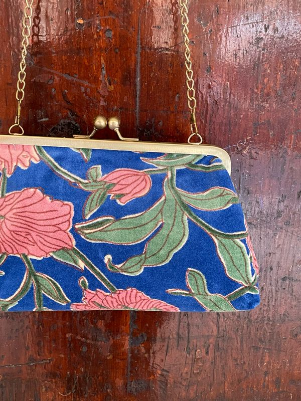 Borsa Clic Clac Velluto Indiano Media Piccola Blu elettrico