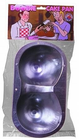 BOOBIE CAKE PAN