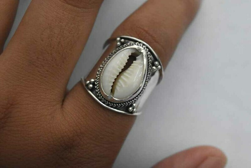 Cowrie shell Rings.925 Sterling Silver