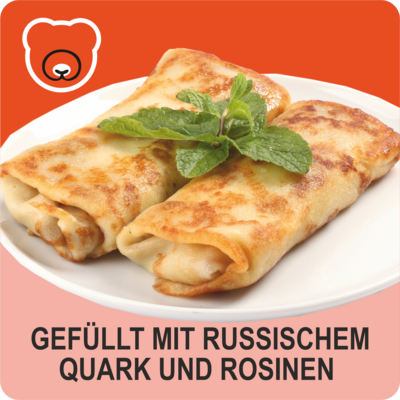 Blini (russische Pfannkuchen) gefüllt mit Quark und Rosinen