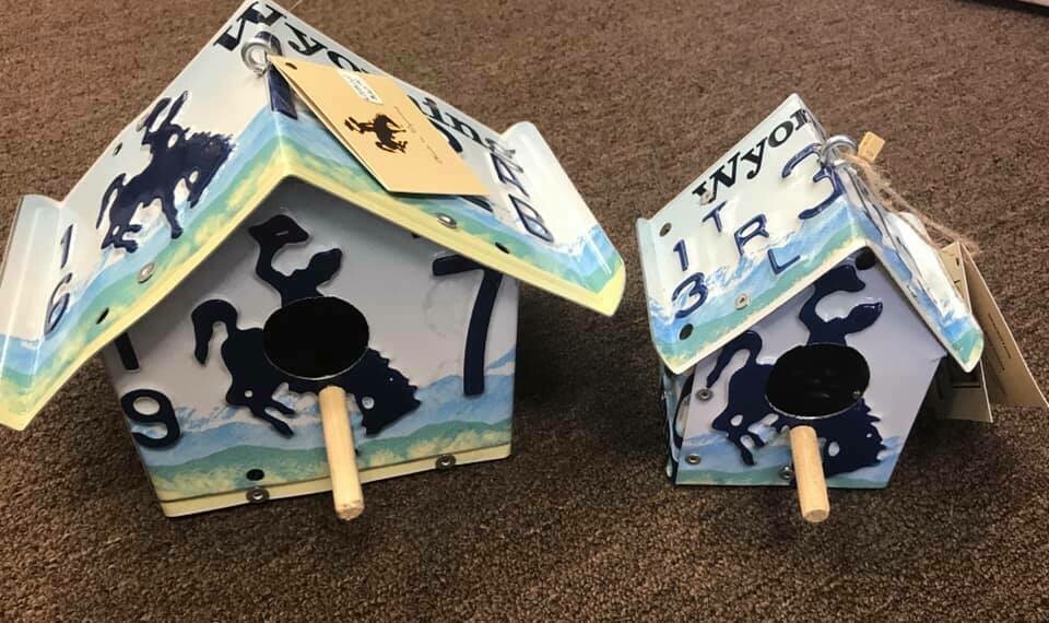 Wyoming made/large license plate bird house