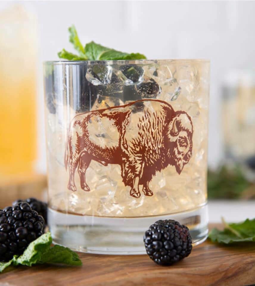 Drinkware/Buffalo whiskey glass