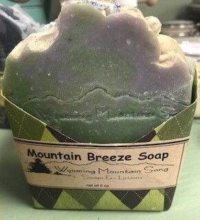 Wyoming Mountain Song Soap//Mountain Breeze