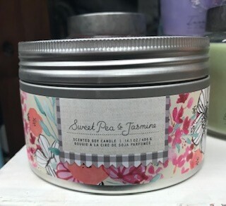 Tried &amp; True/ 14 oz. Sweet Pea &amp; Jasmine candle