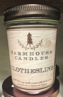 Farmhouse candle/Made in Oregon/Clothesline scent/small jar