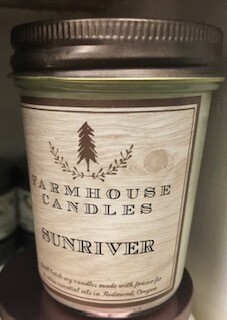 Farmhouse candle/made in Oregon, Sunriver scent, small jar