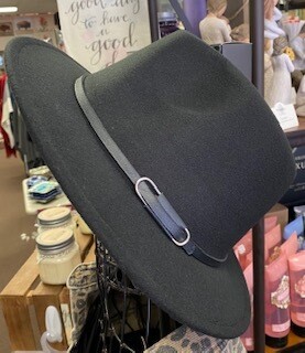 Apparel/Black felt hat