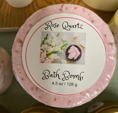 Land of Lavender/rose quarts bath bomb