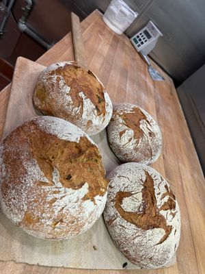 Heirloom Tomato, Jalapeño and Cheddar BREAD (made only in Tomato Season)