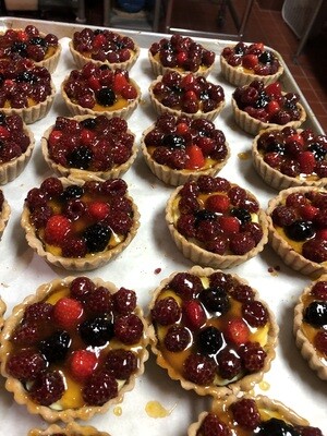 Mixed Berry Tart with Pastry Cream Chocolate lined shell (4") Mixed Berry Tart with Pastry Cream Chocolate lined shell (4")