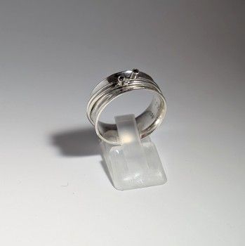 Fiddle Ring CZ'z x2