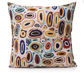 Gladys Kuru Bidu Cushion Cover