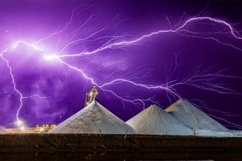 Francis Jadzinski / Lightning Storm - Acrylic Print